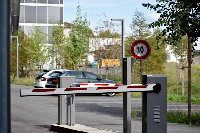 Managing Car Parks in Retail Environments: Ensuring Customer Safety
