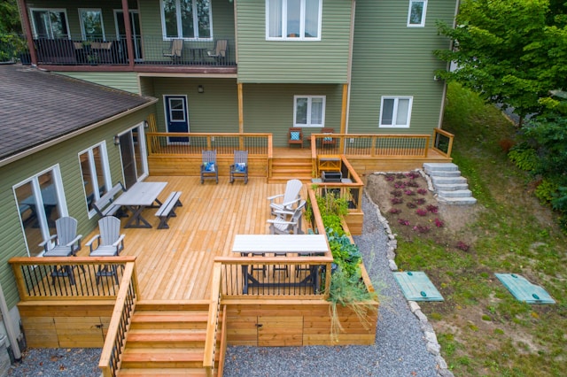 Why Every Home Needs a Durable and Stylish Deck